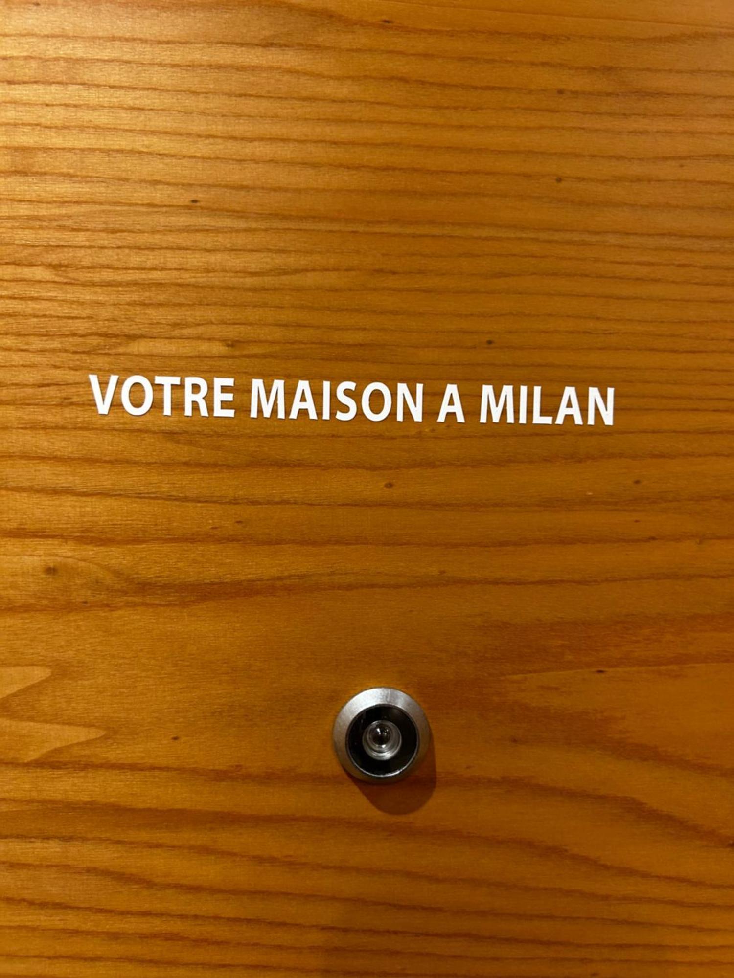 Votre Maison A Milan Luaran gambar